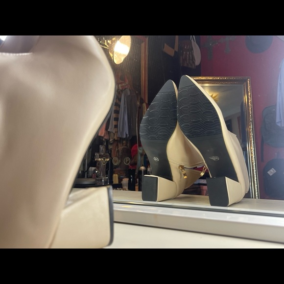 Casual booties - Picture 2 of 4